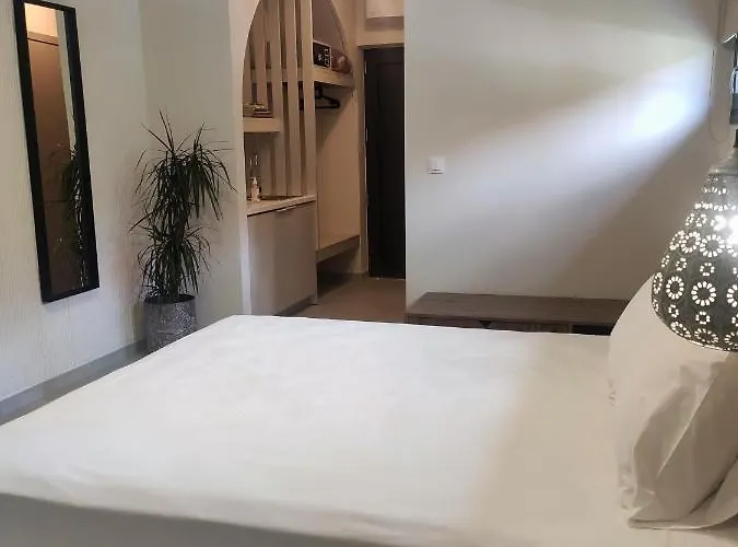 Asimina