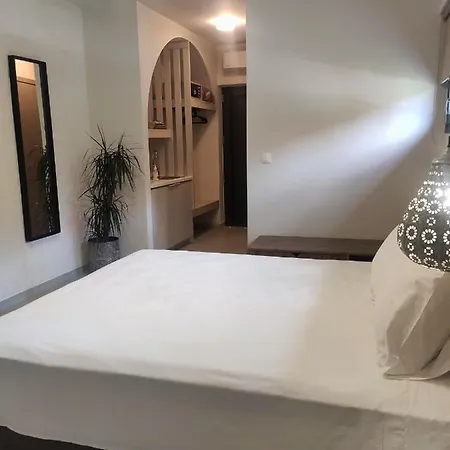 Asimina