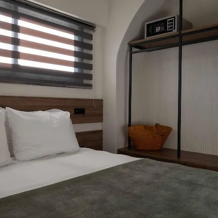 Asimina * Nikiti (Sithonia)